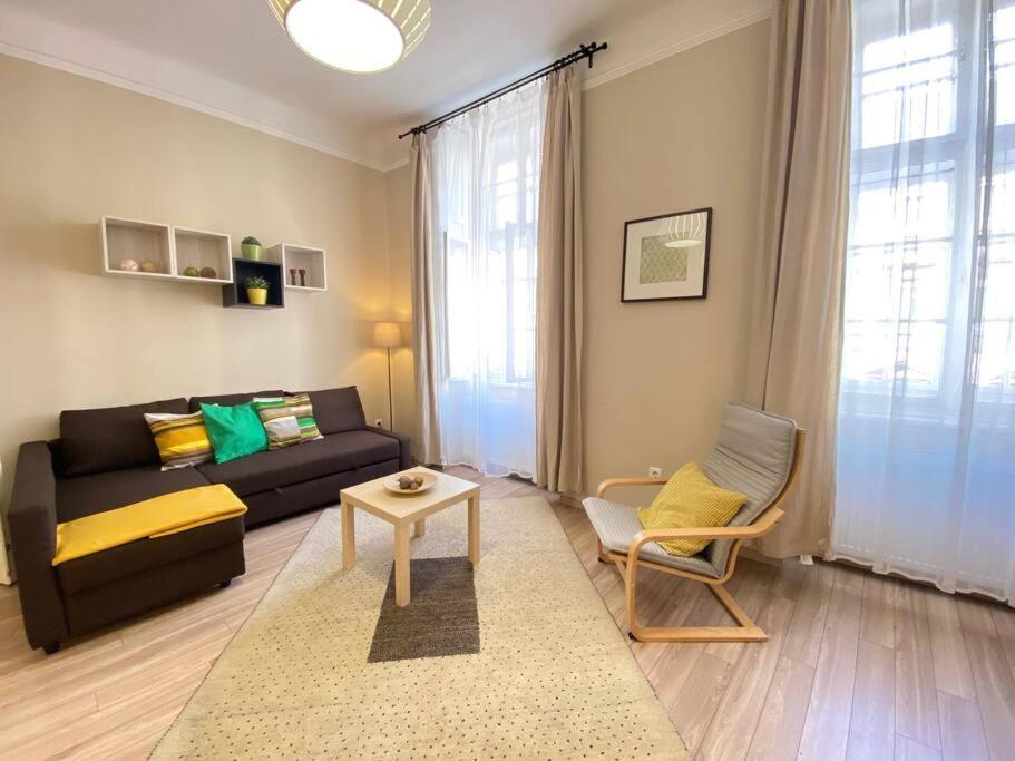 Orangehomes One Bedroom Comfy Apartment Boedapest Buitenkant foto